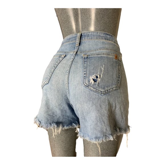 Joe’s Jeans Womens Cut-off Denim Shorts Light Blue Mid-Rise W33xL5 Distressed - Picture 9 of 12
